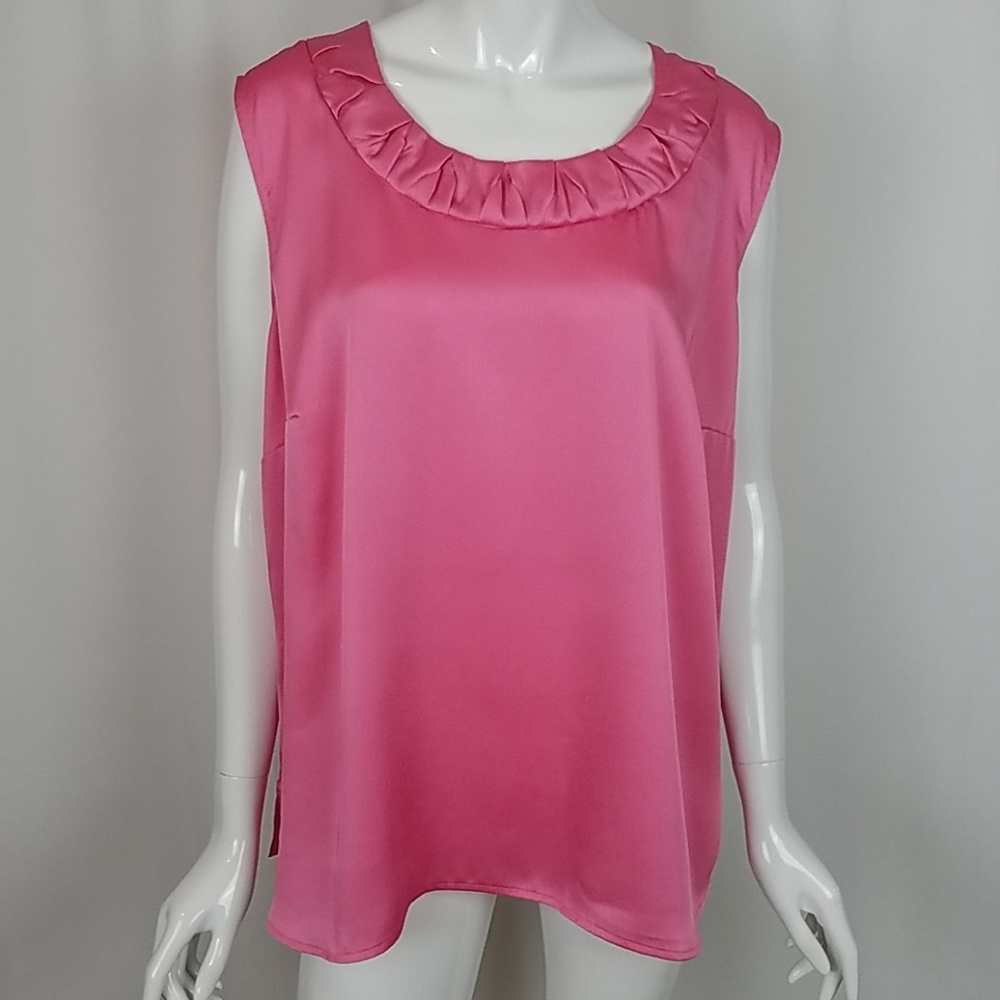 Kasper Woman Pink Satin Sleeveless Blouse Ruching